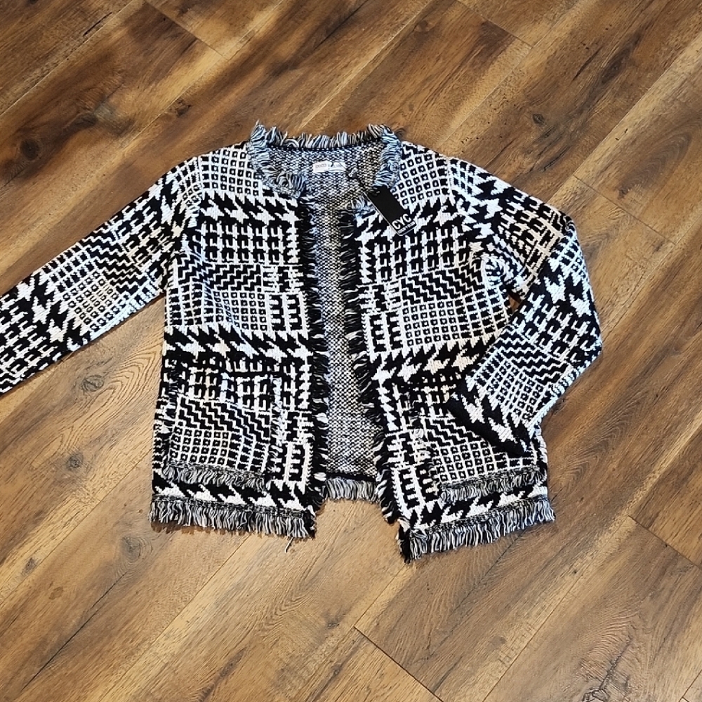 Black and White Geometric Blazer with Textured Trim